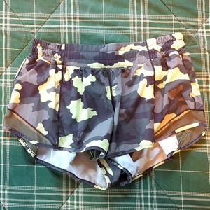 Lululemon hotty hot shorts
